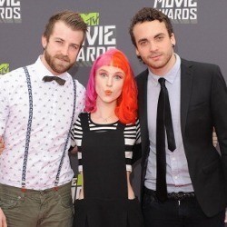 Paramore Siap Tampil di TEEN CHOICE 2013