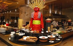 Ada Semur Jengkol dan Kerak Telor di Resto Berbintang Ini