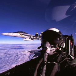 Helm Pemotor Bakal Secanggih Helm Pilot Jet Tempur