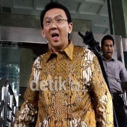 Ahok: Tak Mudah Urai Macet, Ps. Minggu dan Tanah Abang Semrawut 