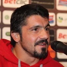 Gattuso Resmi Latih Palermo