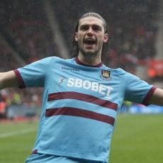 West Ham Tuntaskan Transfer Carroll