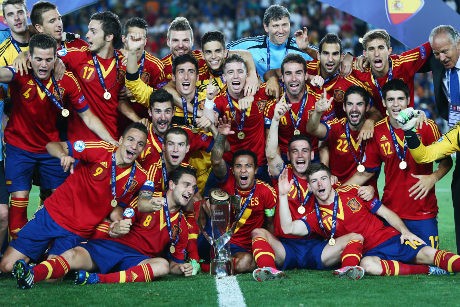 Spanyol Pulang dari Israel dengan Sempurna