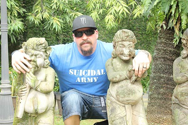 Vokalis Suicidal Tendencies Berkunjung ke Rolling Stone