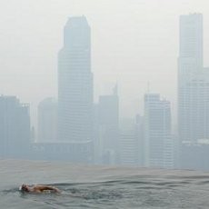 Polusi Asap di Singapura Melonjak di Level 371, Tertinggi Sejak 1997