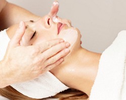 Yang Harus Diketahui Sebelum Melakukan Facial untuk Pertama Kali