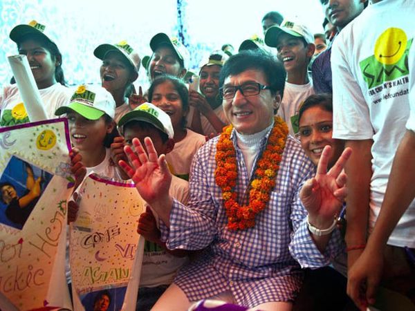 Ketika Jackie Chan Menari India