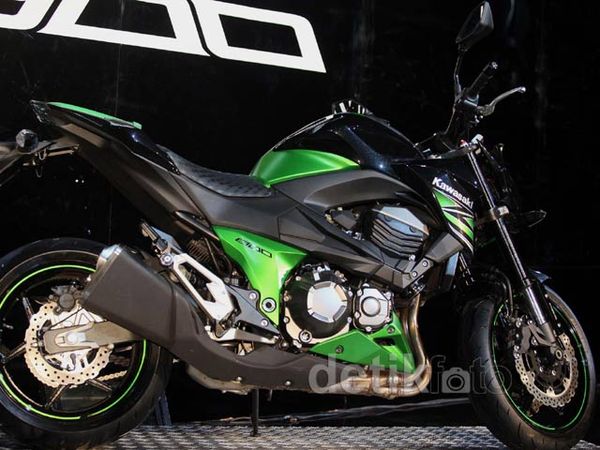 Kawasaki Luncurkan Z800