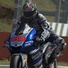 Kalahkan Duo Honda, Lorenzo Tercepat di Aragon