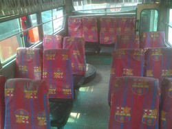 Ada Kopaja Barcelona di Terminal Lebak Bulus
