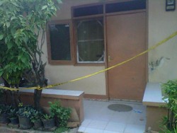 Rumah Lokasi Pembunuhan Bayi Faby Sepi dan Digaris Polisi