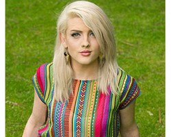 Berubah Jadi Wanita, Pria Ini Siap Menangkan Kontes Kecantikan