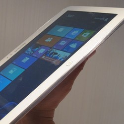 Ativ Tab 3, Tablet Windows 8 Tertipis di Dunia