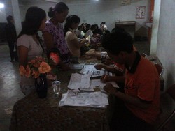 Suka Mak Mariyem dan Duka Tuti Soal Balsem