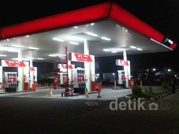 Harga Naik, SPBU Sepi dari Antrean