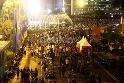 Pesta Malam Muda-mudi di Monas Selesai, Jalur Thamrin ke Sudirman Dibuka 