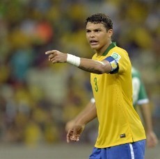 Agen Thiago Silva: Tak Ada Kontak dengan Barca