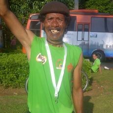 Kurniawan Tetap Lari di Usia 55 Tahun