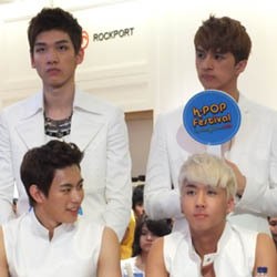 VIXX dan GLAM Bikin Heboh Grand Opening LOVE