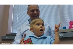 Bocah Ini Akhirnya Bisa Mendengar Setelah Otaknya Dipasangi Implan