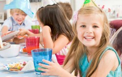 Meriahkan Pesta Ultah si Kecil dengan Minuman Segar dan Menyehatkan