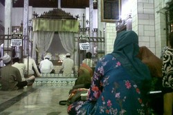 Wisata Religi 5 Wali di Jatim Diminati Turis Mancanegara