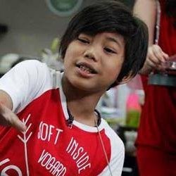 Tegar Si Pengamen Cilik Menjadi Bintang YouTube