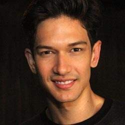 Dimas Beck Sempat Diprotes Fans karena Fokus Kuliah