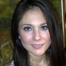 Sempat Keguguran, Wulan Guritno Tak Kapok Tambah Momongan