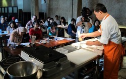 Akhirnya Ilmu Bikin Kue Cokelat Enak Dibongkar Habis