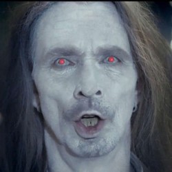 Nokia Ledek Pengguna iPhone Seperti Zombie