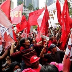 Buruh Minta Upah Naik 50% karena BBM Naik, Ini Jawaban Pemerintah