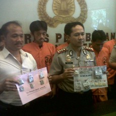 Lima Budak Narkoba Digerebek Saat Pesta Sabu