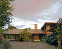 Foto: Mengintip Rumah Jennifer Aniston yang Segera Dijual