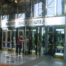  Penyidik KPK Lebih Lama Geledah Ruang Perbankan di BI