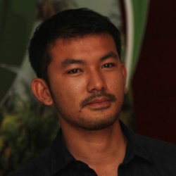 Terjun ke Teater, Rio Dewanto Deg-degan