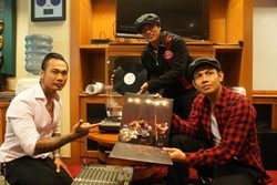 Superman Is Dead Rilis Single dan Video Musik Baru Esok