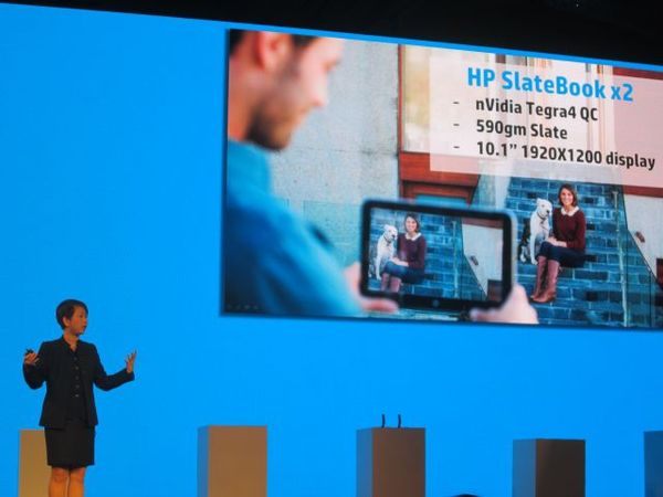 Penampakan Tablet Raksasa di HP World Tour