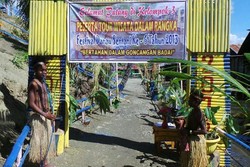 Pulau Abar, Gerabah dan Keramahan Luar Biasa