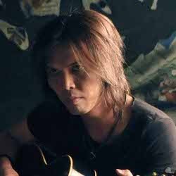 Once Bangkitkan Refleksi Diri di Lagu Baru