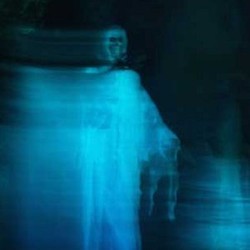 Artis Ini Juga Gentayangan Setelah Meninggal