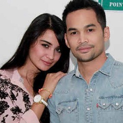 Pasangan Artis yang Akan Menikah di 2013