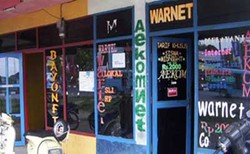 Internet Telkom Down, Warnet Kelimpungan