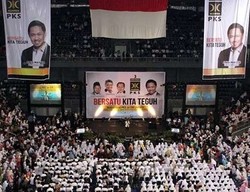 PKS Bantah Jadikan Menteri Sapi Perah