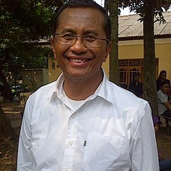 Dahlan Iskan Main Sinetron Tiga Semprul Mengejar Surga