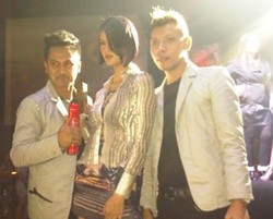 Makarizo Concept Ultimax, Cat yang Tidak Berbau & Menyehatkan Rambut