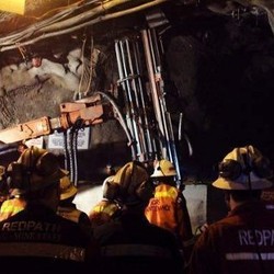 Tambang Emas Freeport di Papua Kembali Beroperasi Kecuali di Bawah Tanah 