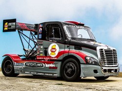 Truk Ini Punya Tenaga 2.000 Kuda, Bisa Buat Balapan!