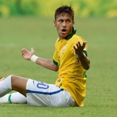 Lugano: Neymar Kelabui Wasit