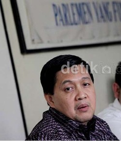 Merasa HP-nya Disadap, Anggota DPR Ahmad Yani Protes ke KPK